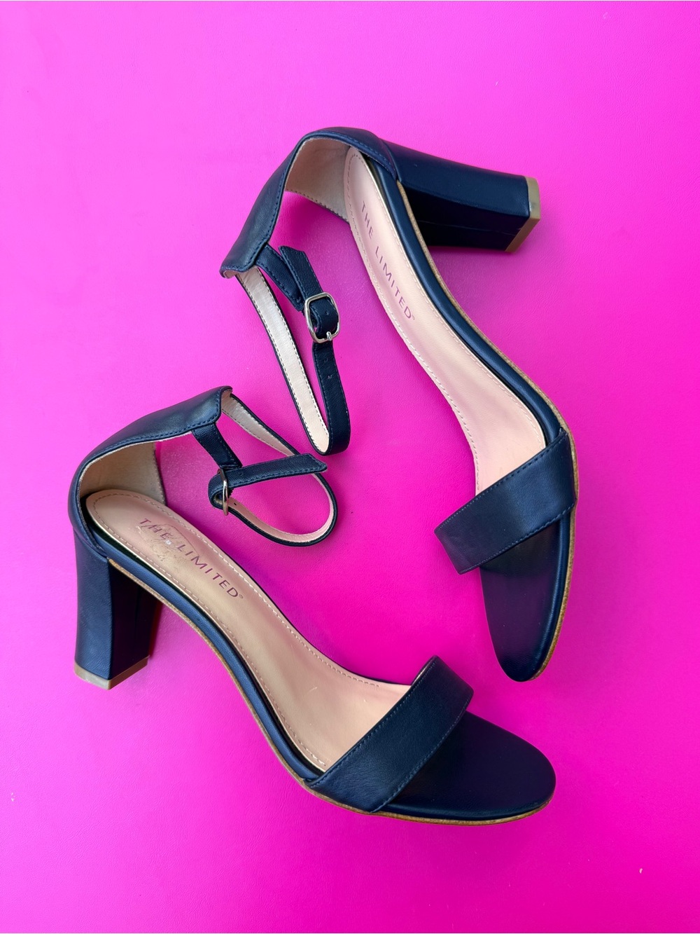 The Limited Quinta Ankle Strap Leather Block Heel Sandal Size 8 Navy Blue 3 inch